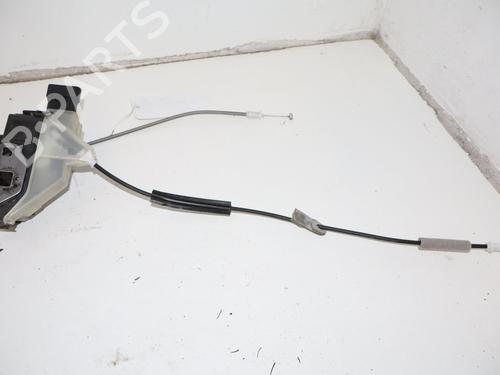 Cerradura puerta delantera derecha Cerradura puerta delantera derecha 39220061 39220061