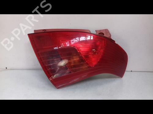 Used Right taillight Right taillight SUZUKI SWIFT III (MZ, EZ) 1.3 (RS413, ZC11S) (92 hp) 8986486 8986486