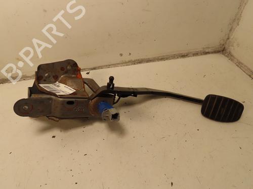 Kupplungspedal für RENAULT CLIO III (BR0/1, CR0/1) 1.5 dCi (BR17, CR17) (86 hp) 31302269