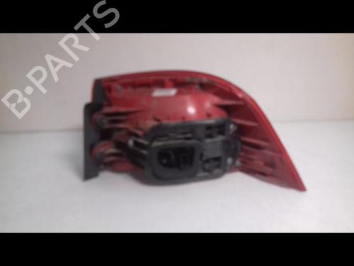 Used Left taillight VW PASSAT B7 Variant (365) 2.0 TDI (140 hp) 11241775