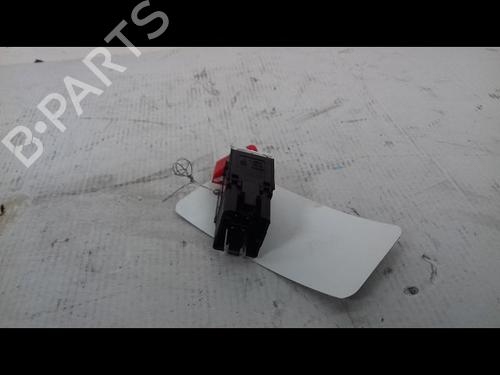 Used Warning switch VW TOURAN (1T1, 1T2) 2.0 TDI 16V (140 hp) 8996010