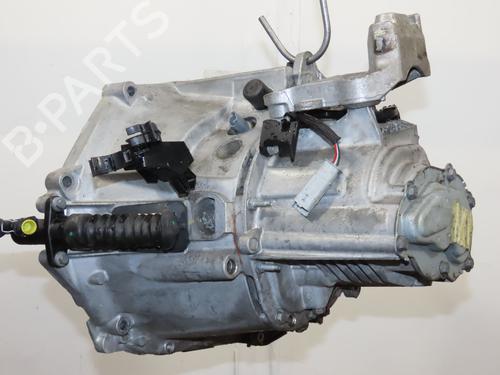 Used Gearbox PEUGEOT 3008 II SUV (MC_, MR_, MJ_, M4_) 1.2 THP/ PureTech 130 (MRHNSM, MRHNSU, MRHNSJ, MRHNYW,... (131 hp) 29136790