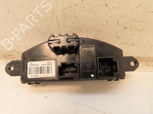 Used Heater resistor RENAULT KADJAR (HA_, HL_) 1.6 dCi 130 (HLA4) (130 hp) 28833101