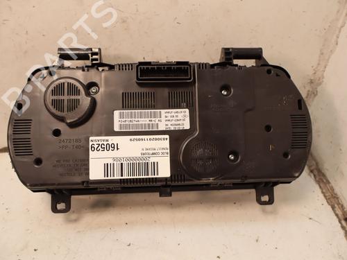 instrument-cluster-renault-megane-iv-hatchback-b9amn_-2015-33188654 main image