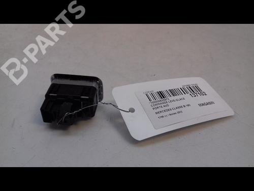 Switch MERCEDES-BENZ B-CLASS Sports Tourer (W246, W242) B 180 CDI (246.200) | BP12107656I30 