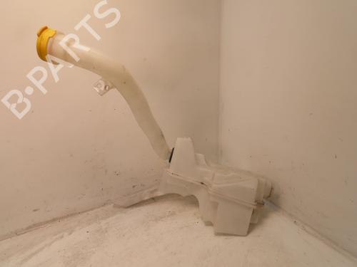 Used Windscreen washer tank RENAULT CLIO IV (BH_) 1.5 dCi 75 (75 hp) 30955284