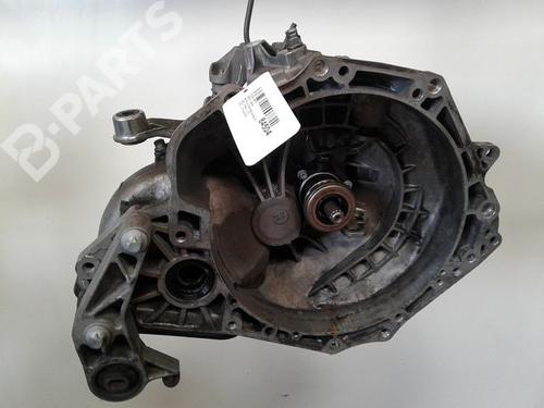 Used Gearbox OPEL CORSA C (X01) 1.2 Twinport (F08, F68) (80 hp) 8976785