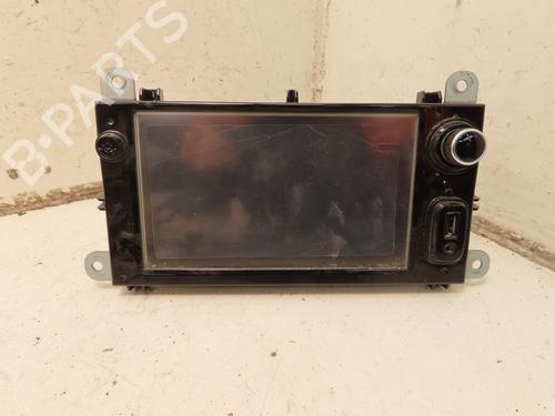 Used Radio Radio RENAULT CLIO IV (BH_) 1.5 dCi 90 (90 hp) 33137198 33137198