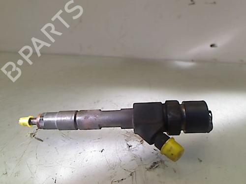 Used Injector RENAULT SCÉNIC I MPV (JA0/1_, FA0_) 1.9 dCi (JA05, JA1F) (102 hp) 8987347