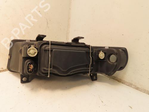 Used Right headlight SEAT LEON (1M1) 1.9 TDI (150 hp) 31325244