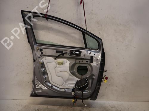 Used Left front door Left front door PEUGEOT 5008 (0U_, 0E_) 1.6 HDi (112 hp) 36484711 36484711