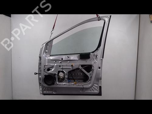 Used Right front door Right front door 8990019 8990019