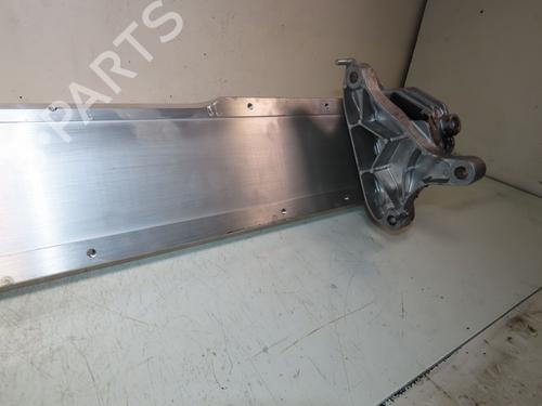 Used Engine mount PEUGEOT 208 II (UB_, UP_, UW_, UJ_) e-208 (156 hp) 22185940