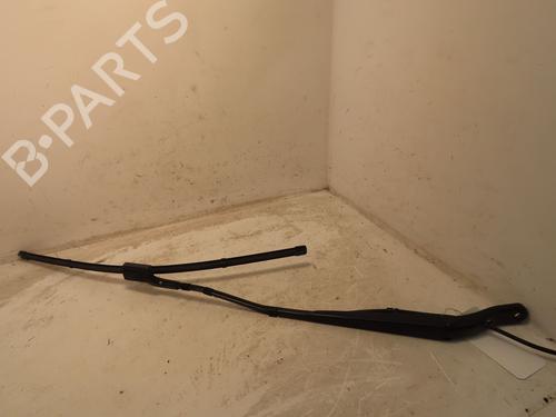 Used Front windshield wiper arm PEUGEOT PARTNER Box Body/MPV (K9) 1.5 BlueHDI 130 (131 hp) 28105975