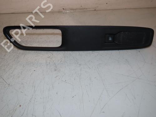 Used Switch RENAULT CAPTUR I (J5_, H5_) 1.5 dCi 90 (J5N4, J5M5, J5MW, J5M6, J5AL, J5AJ) (90 hp) 21800230