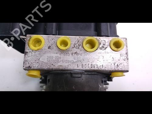 Used ABS pump RENAULT KANGOO Express (FW0/1_) 1.5 dCi 75 (FW07, FW10, FW04) (75 hp) 15378548