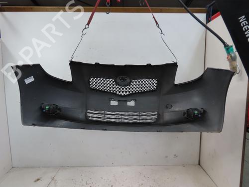 Used Front bumper TOYOTA YARIS (_P9_) 1.4 D-4D (NLP90_, NLP90R) (90 hp) 25436017
