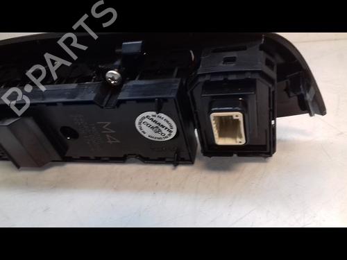 left-front-window-switch-toyota-yaris-_p21_-_pa1_-_ph1_-15-hybrid-mxph11-84040k0030-2020-11959106 main image