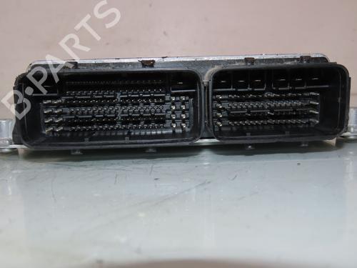 Engine control unit (ECU) CITROËN C4 CACTUS 1.2 THP 110 | BP26702249M57 