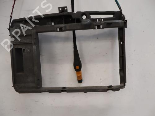frontpladefrontkurv-citroen-c3-picasso-sh_-2008-39219558 main image