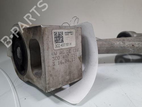 Høyre foran bærearm AUDI Q3 (8UB, 8UG) 2.0 TDI (140 hp) 14889867