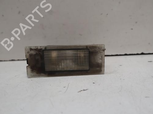 Éclairage de plaque d'immatriculation Éclairage de plaque d'immatriculation 39221050 39221050