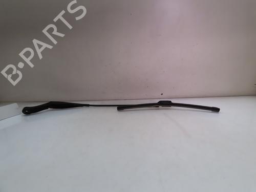 Used Front windshield wiper arm Front windshield wiper arm PEUGEOT 308 II (LB_, LP_, LW_, LH_, L3_) 1.2 THP 130 (131 hp) 15577613 15577613