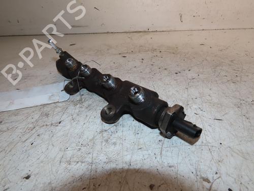 Used Injection rail CITROËN C3 III (SX) 1.5 BlueHDi 100 (SXYHYP, SXYHTU) (102 hp) 30950573