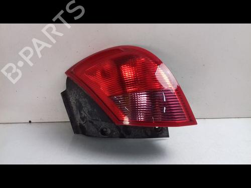 Used Right taillight MITSUBISHI COLT VI (Z3_A, Z2_A) 1.5 DI-D (Z39A) (95 hp) 8980321