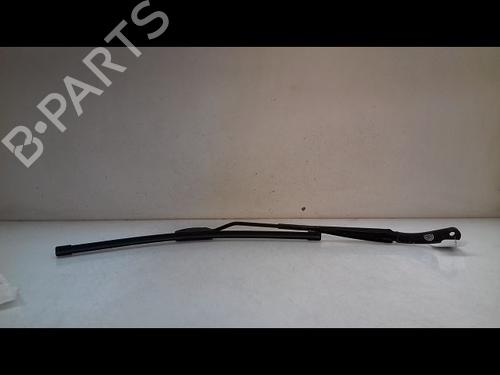 Used Front windshield wiper arm DACIA LODGY (JS_) 1.5 dCi (JSMC, JSAF) (107 hp) 14894700