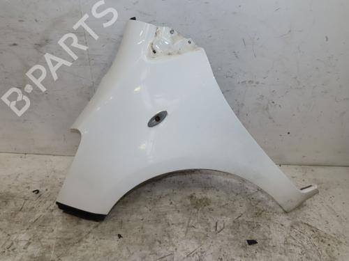 Used Left front fenders TOYOTA YARIS (_P9_) 1.4 D-4D (NLP90_, NLP90R) (90 hp) 32223795