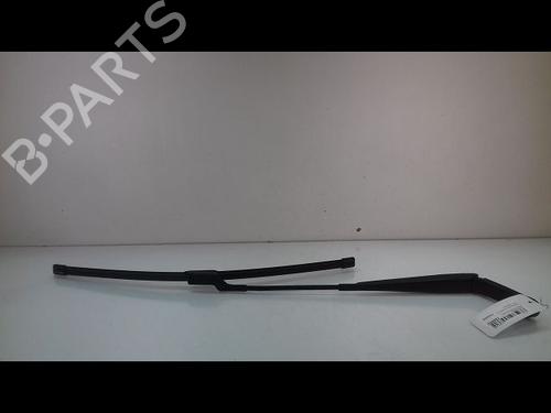 Used Front windshield wiper arm VW TOURAN (1T1, 1T2) 1.9 TDI (90 hp) 14894625
