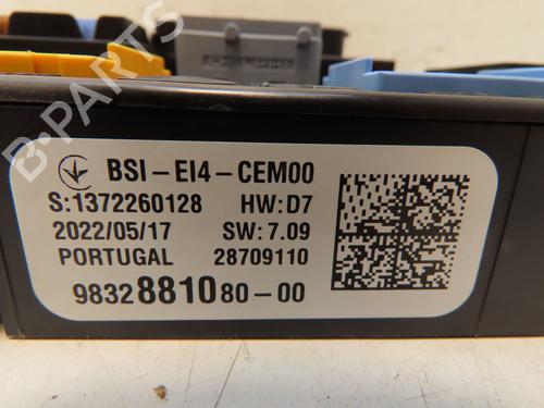 Used Fuse box PEUGEOT 2008 II (UD_, US_, UY_, UJ_, UR_, UC_) 1.5 BlueHDI 130 (131 hp) 30164589