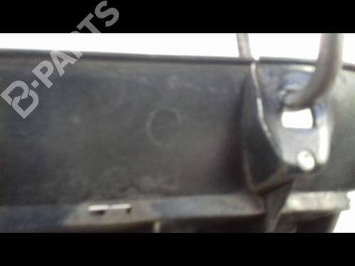 Grille PEUGEOT 205 II (20A/C) 1.0 | BP8993171C40
