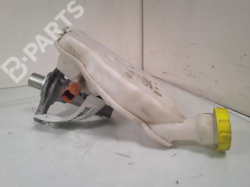 Used Brake master cylinder PEUGEOT 208 I (CA_, CC_) 1.6 HDi (92 hp) 8995198