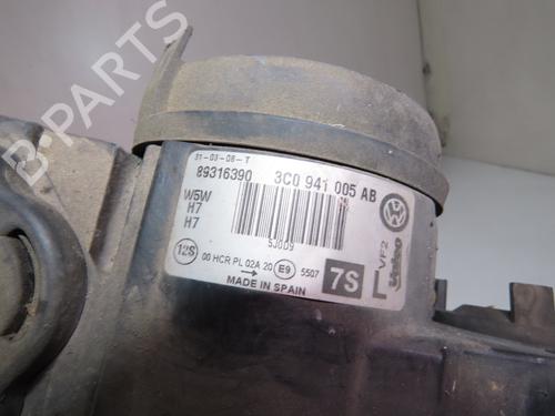 Used Left headlight VW PASSAT B6 (3C2) 2.0 TDI 16V (140 hp) 15723279