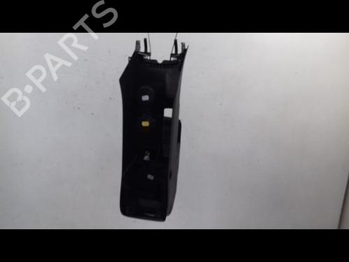 Used Middle console SEAT LEON (5F1) 1.6 TDI (105 hp) 9254021