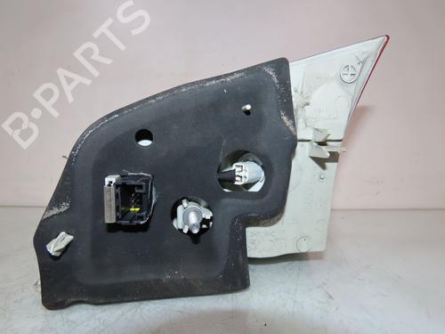 left-tailgate-light-peugeot-508-sw-i-8e_-2010-2011-2012-2013-2014-2015-2016-2017-2018-26608131 main image