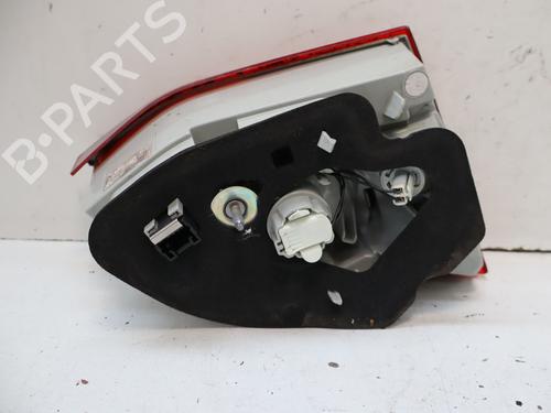 Used Right tailgate light Right tailgate light PEUGEOT 308 SW II (LC_, LJ_, LR_, LX_, L4_) 1.2 THP 130 (131 hp) 40438614 40438614