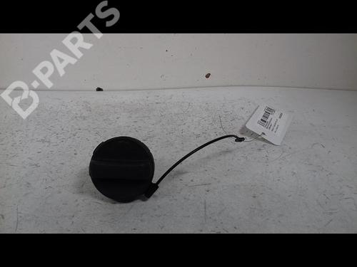 Used Fuel flap RENAULT KADJAR (HA_, HL_) 1.3 TCe 140 (HLNB, HLN1) (140 hp) 8993952