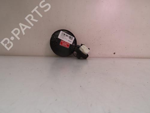 Fuel flap TOYOTA YARIS (_P9_) 1.4 D-4D (NLP90_, NLP90R) | BP15492501C131 