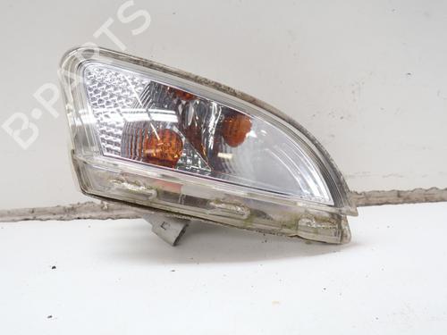 Used Right front indicator Right front indicator 38023008 38023008