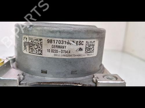 Used ABS pump PEUGEOT 208 I (CA_, CC_) 1.2 VTI 82 (82 hp) 15771130