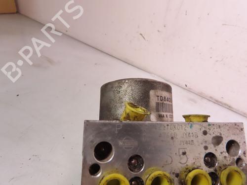 Used ABS pump ABS pump RENAULT KOLEOS I (HY_) 2.0 dCi 4x4 (HY0K) (150 hp) 19114625 19114625