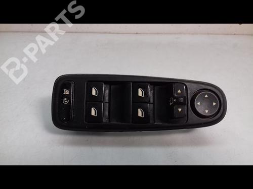 Used Left front window switch Left front window switch CITROËN C4 Picasso I MPV (UD_) 1.6 HDi (109 hp) 11170582 11170582