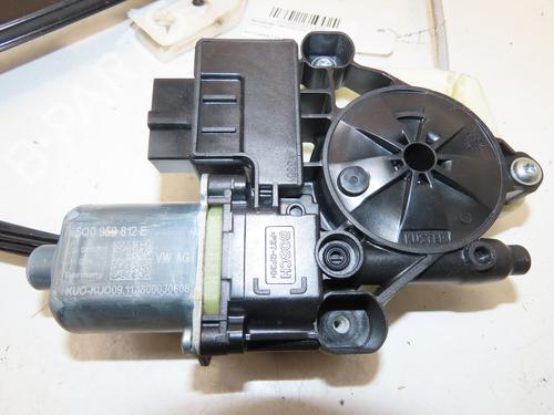 Used Rear right window mechanism SEAT LEON (5F1) 1.5 TSI (150 hp) 29643929