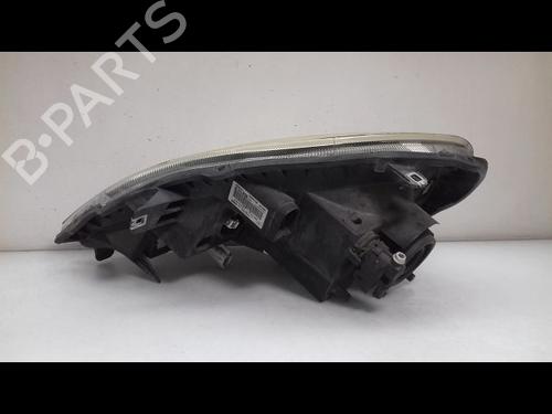 Used Right headlight OPEL VIVARO A Bus (X83) 2.0 CDTI (F7, J7, A07) (114 hp) 13310455