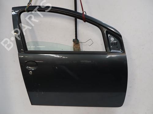Used Right front door Right front door 37530199 37530199