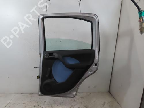 Używane Drzwi tylne prawe FIAT PANDA (169_) 1.3 D Multijet (169.AXC1A) (70 hp) 30953658