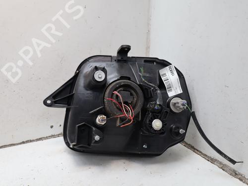 Used Right headlight Right headlight SUZUKI JIMNY Closed Off-Road Vehicle (SN) 1.3 16V 4x4 (SN413, JB43) (86 hp) 35748065 35748065